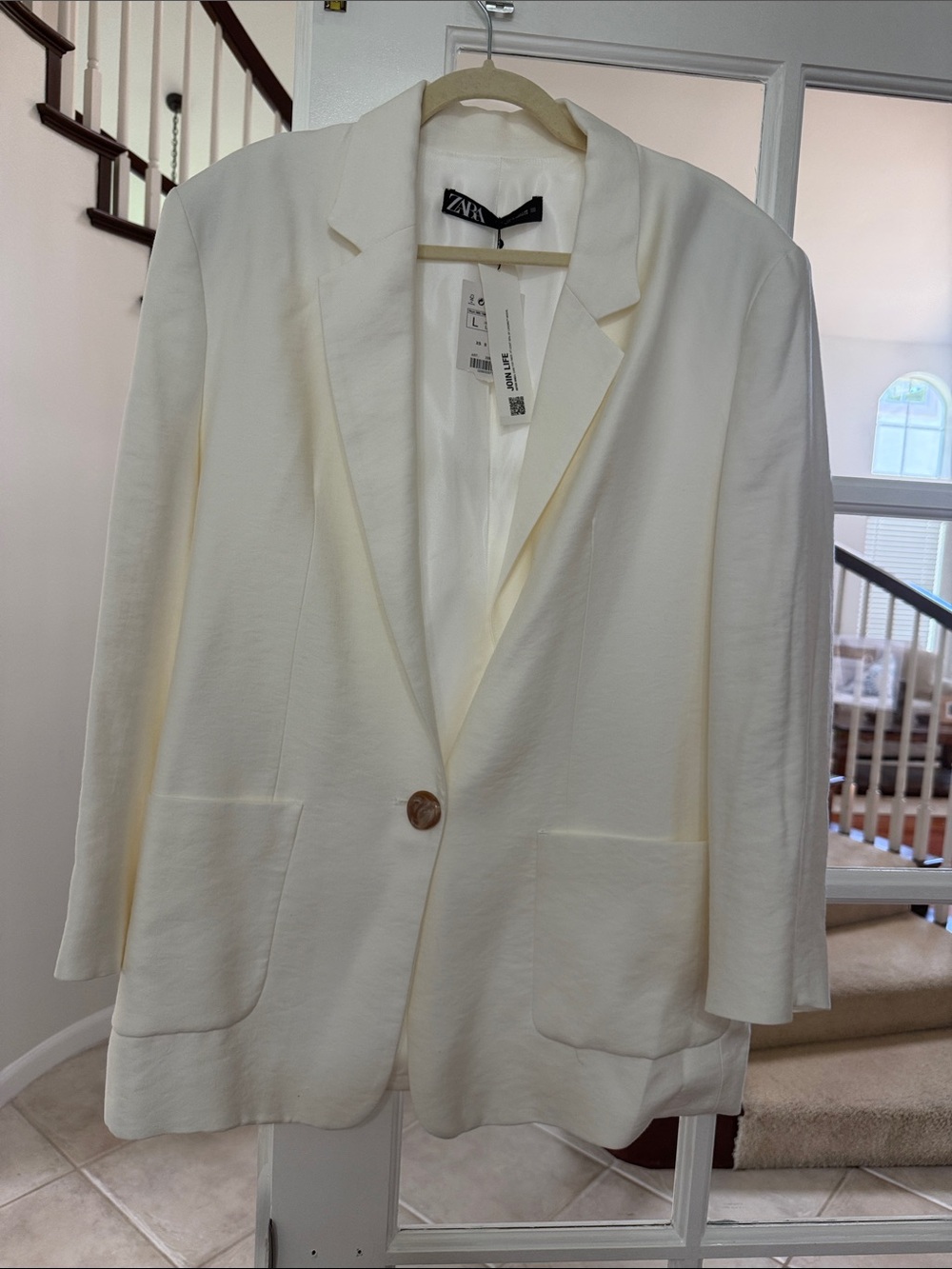 Zara NWT Size Large Off-White Single-Button Notch Lapel Blazer